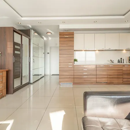 Apartment Capital Towers Premium Sunset 15th Floor & Darmowy Parking Podziemny *