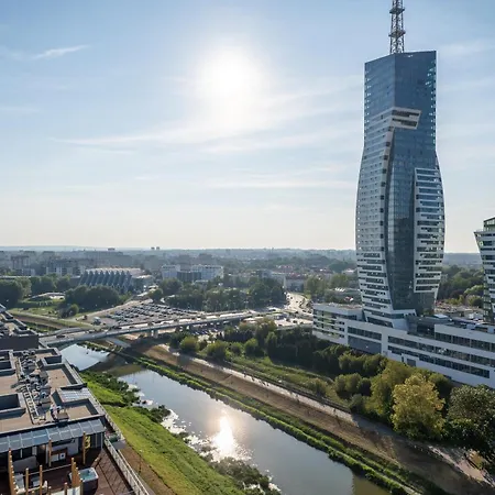 Capital Towers Premium Sunset 15th Floor & Darmowy Parking Podziemny * Жешув