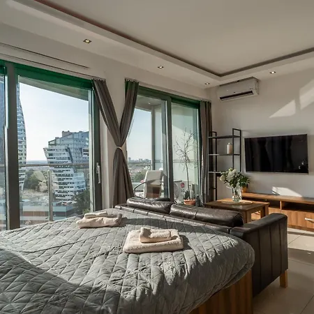 Capital Towers Premium Sunset 15th Floor & Darmowy Parking Podziemny Apartment