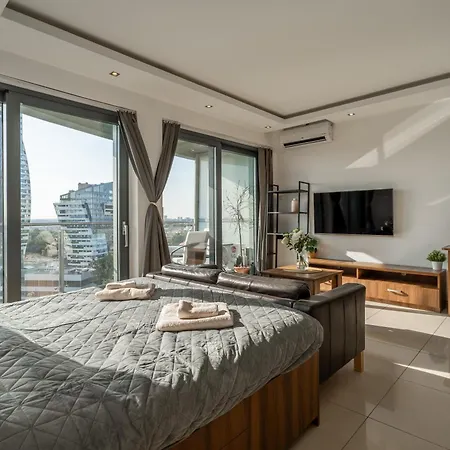 Capital Towers Premium Sunset 15th Floor & Darmowy Parking Podziemny رشيشوف