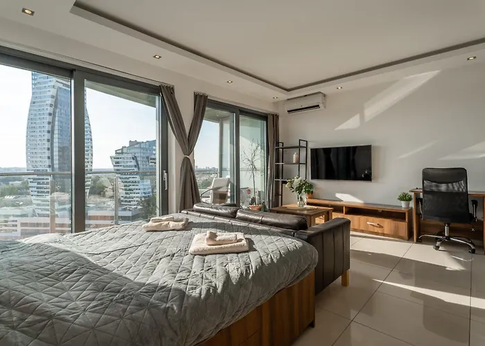 Capital Towers Premium Sunset 15th Floor & Darmowy Parking Podziemny Rzeszow