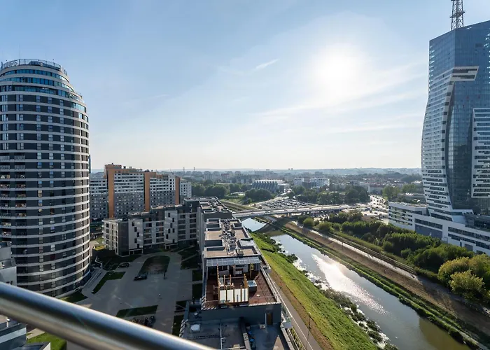 Capital Towers Premium Sunset 15th Floor & Darmowy Parking Podziemny Διαμέρισμα